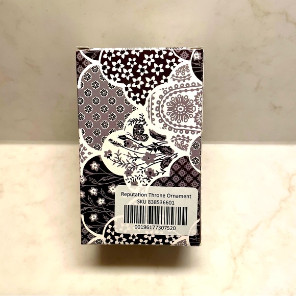 Authentic Taylor Swift Reputation Throne Ornament - Picture 3 of 6